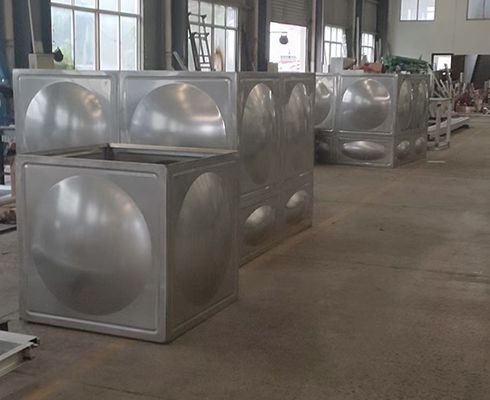 廠里.jpg 廠里.jpg